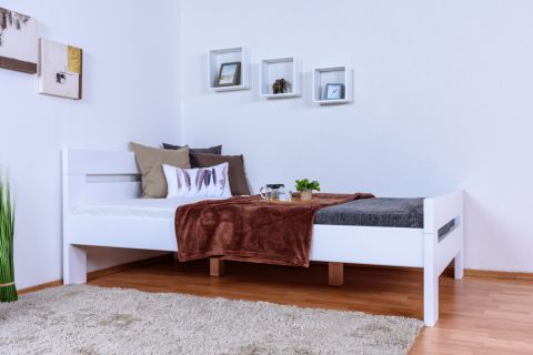 Einzelbett / Gästebett "Easy Premium Line" K6, 120 x 200 cm Buche Vollholz massiv weiß lackiert