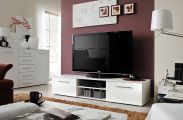 TV-Lowboard mit zwei Türen Salmeli 22, Farbe: Schwarz / Weiß - Abmessungen: 35 x 180 x 45 cm (H x B x T)
