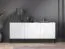 Sideboard / Kommode mit sechs Fächer Taos 05, Farbe: Weiß matt, Beine: Schwarz, Maße: 77 x 170 x 37 cm, mit drei Türen, stilvolle und dekorative Front 