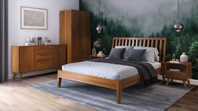 Schlafzimmer - Set G Engordany | 5-teilig | Farbe: Eiche Rustikal | Buche Vollholz massiv | lackiert | 2 Nachtkommode | 1 Doppelbett | 1 Kommode | 1 Kleiderschrank