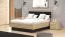 Doppelbett Indika 14, Farbe: Eiche Artisan / Schwarz, gepolstertes Kopfteil: Dunkelgrau, Liegefläche: 180 x 200 cm, ABS-Kantenschutz, Schlafzimmer