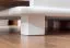 Kleiderschrank | 2 Drehtüren | 2 Schubladen | 1 Fach | mit Kleiderstange | 80 cm breit | Massivholz | Farbe: Weiß Abbildung