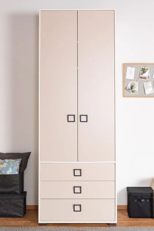 Drehtürenschrank / Kleiderschrank 18, Farbe: Weiß / Creme - Abmessungen: 236 x 84 x 56 cm (H x B x T)