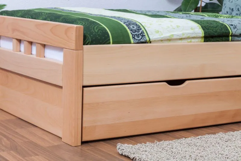 Bett mit Stauraum