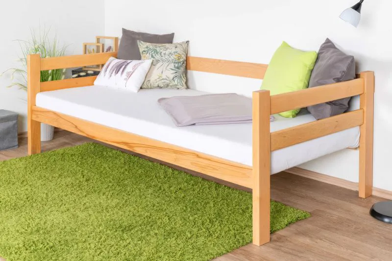 Bequemes Jugendbett, schlichtes Kinderbett "Easy Premium Line" K34, Buche Vollholz massiv Natur, Liegefläche 90 x 200 cm, inkl. Rollrost und Seitenbalken