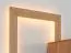 Hängevitrine Sienne 04 mit 1 Tür, getöntes Glas, Wildeiche massiv, Push-to-open, 8 Einlegeböden, inkl. LED-Beleuchtung, 175 x 73 x 37 cm, Holz gebürstet